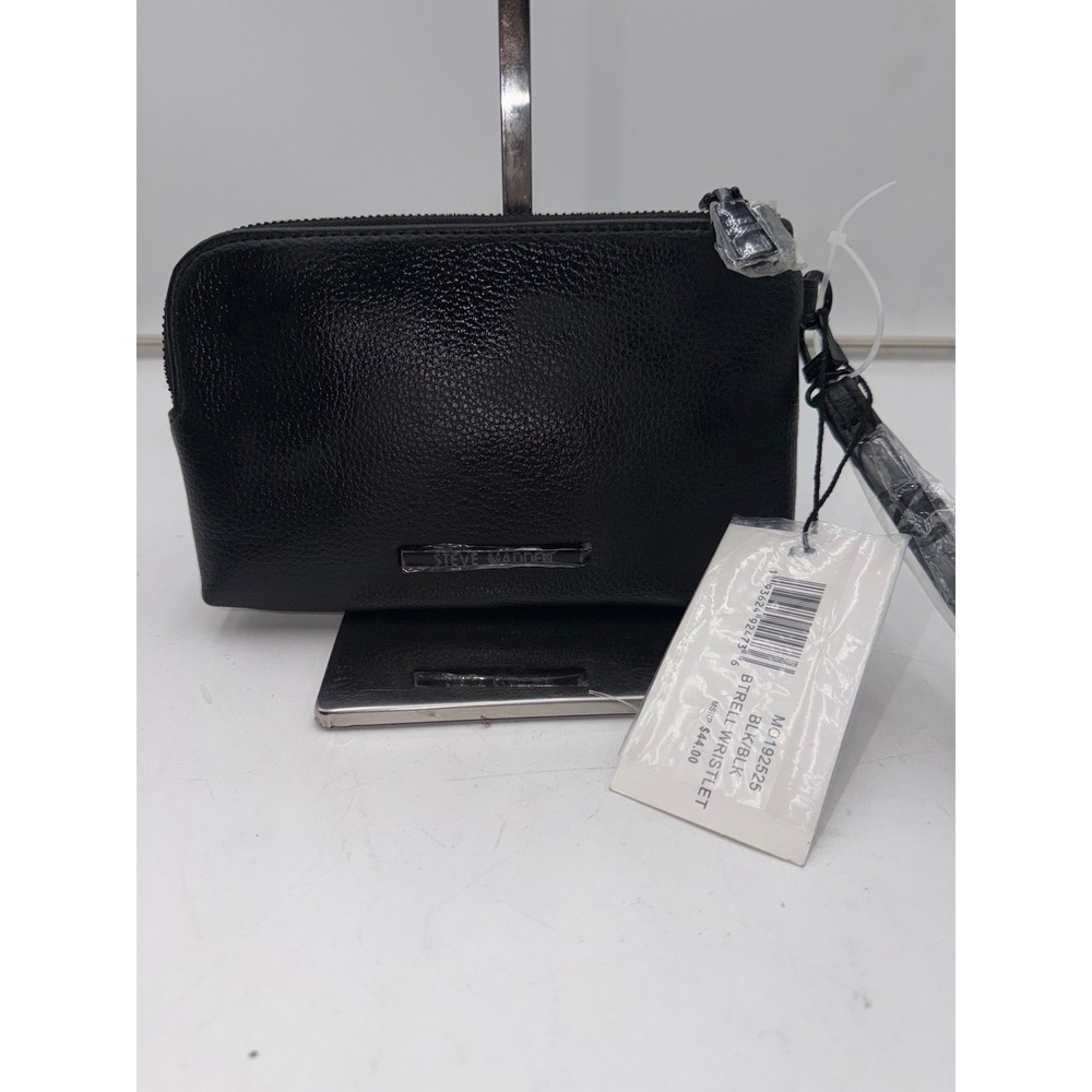 Steve Madden BTRELL Wristlet Black Pebbled Faux Leather Triple Zip MO192525